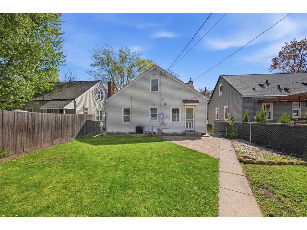4211 Russell Avenue N Minneapolis MN 55412 7052575 image24