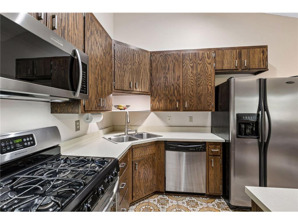 4211 Shirlee Lane N Shoreview MN 55126 7058852 image16