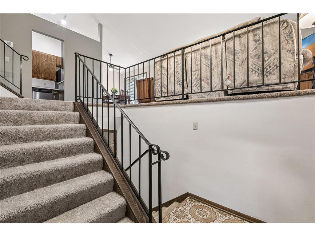 4211 Shirlee Lane N Shoreview MN 55126 7058852 image3