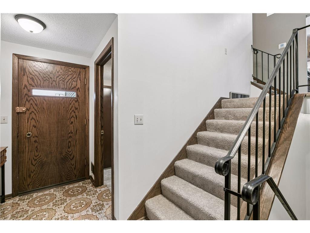 4211 Shirlee Lane N Shoreview MN 55126 7058852 image4
