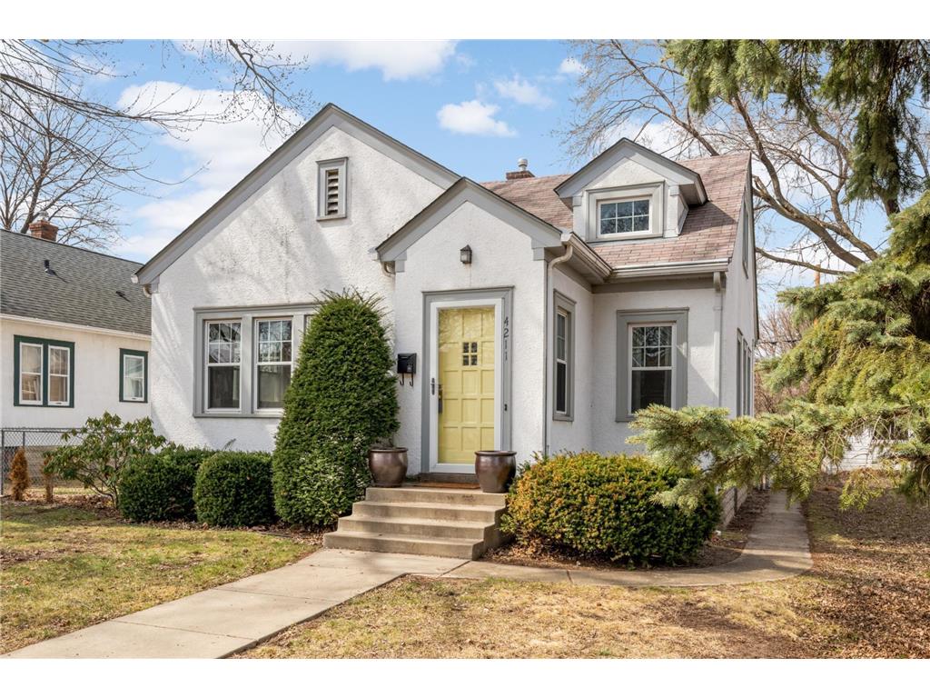 4211 Upton Avenue N Minneapolis MN 55412 7050605 image1