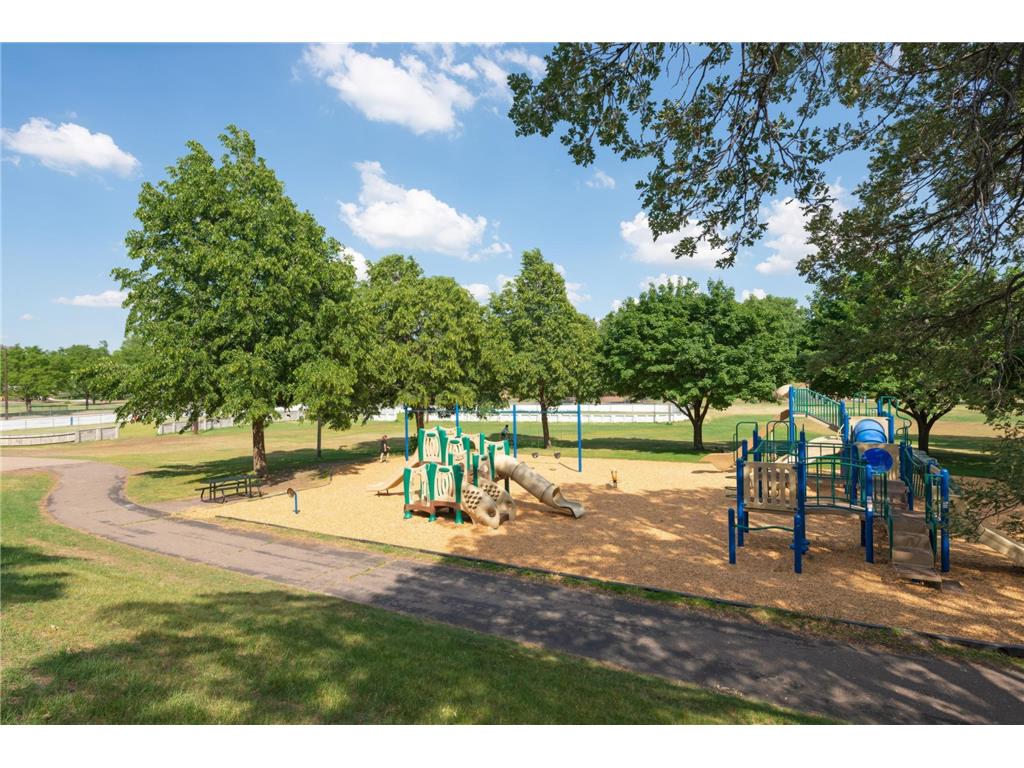 4211 Upton Avenue N Minneapolis MN 55412 7050605 image33