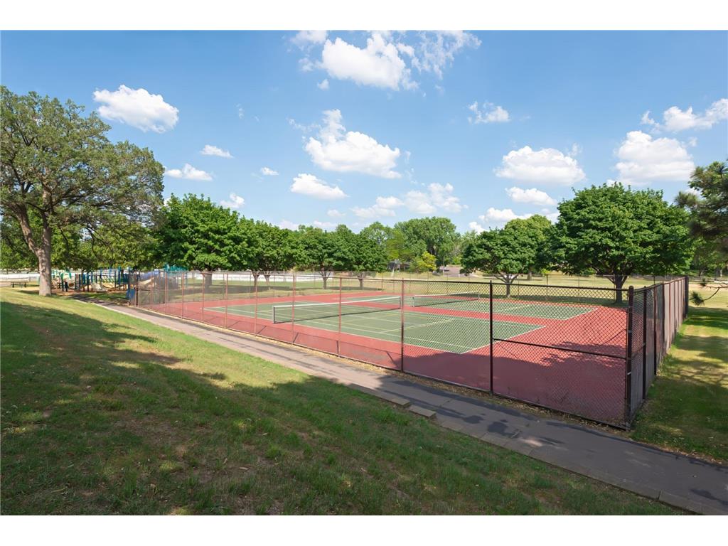 4211 Upton Avenue N Minneapolis MN 55412 7050605 image34