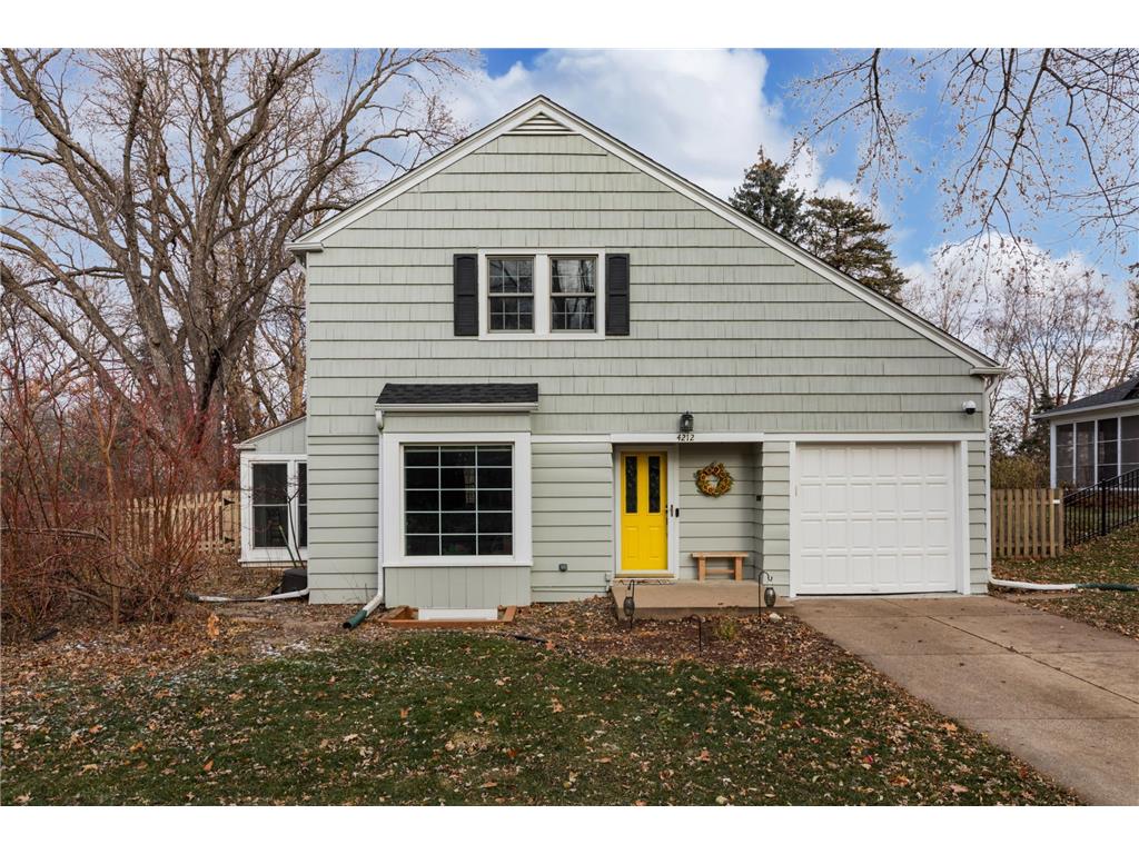 4212 Glencrest Road Golden Valley MN 55416 6453585 image1