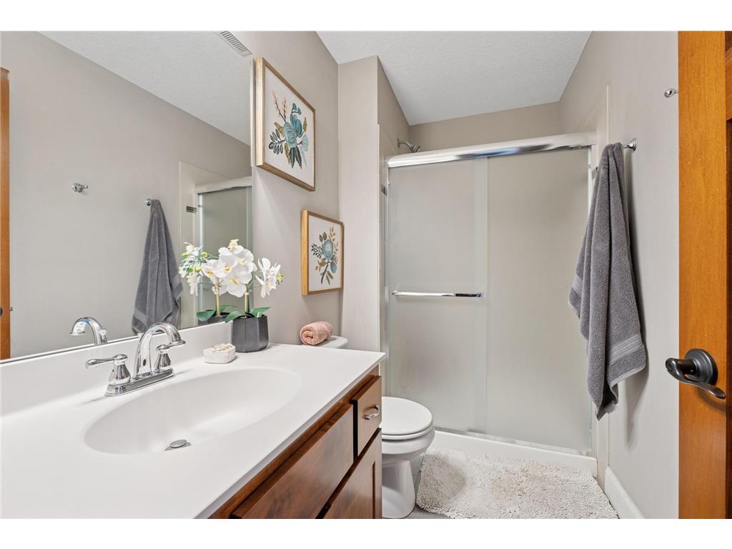 4212 Parkview Lane Anoka MN 55303 - Rum River 6823690 image57