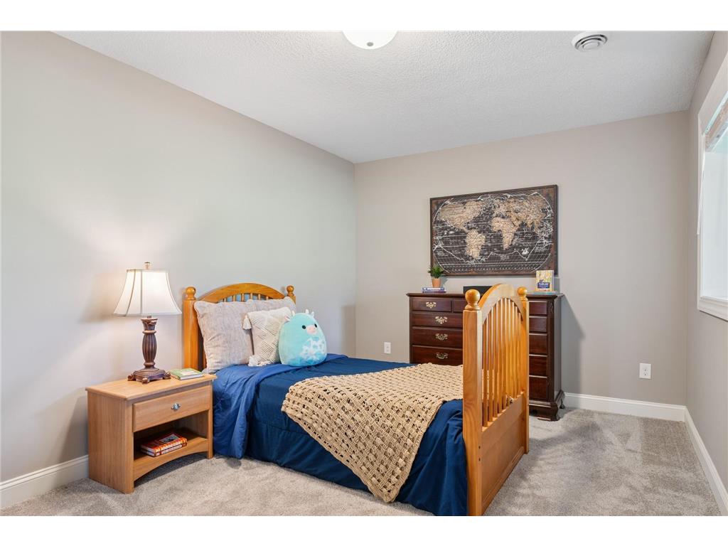 4212 Parkview Lane Anoka MN 55303 - Rum River 6823690 image73