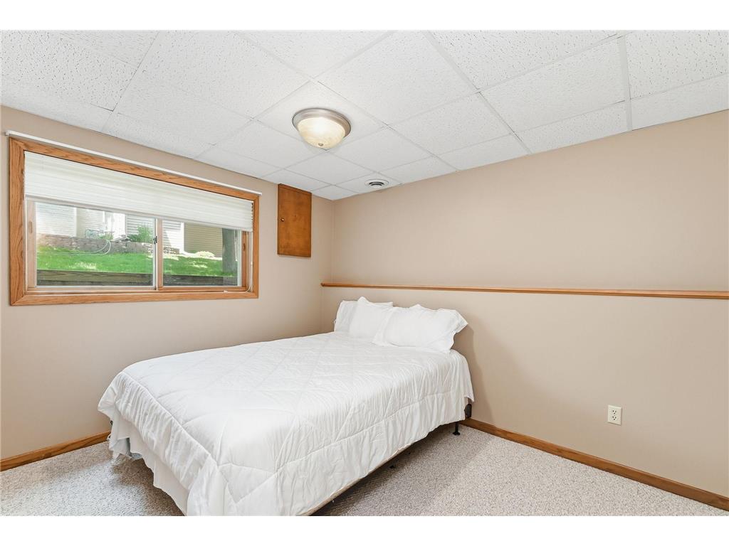 4212 Valley Drive NW Rochester MN 55901 7082265 image23