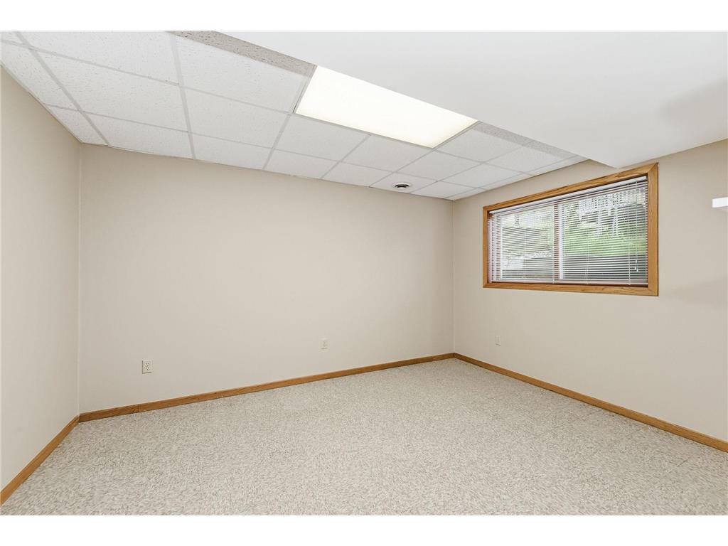 4212 Valley Drive NW Rochester MN 55901 7082265 image25