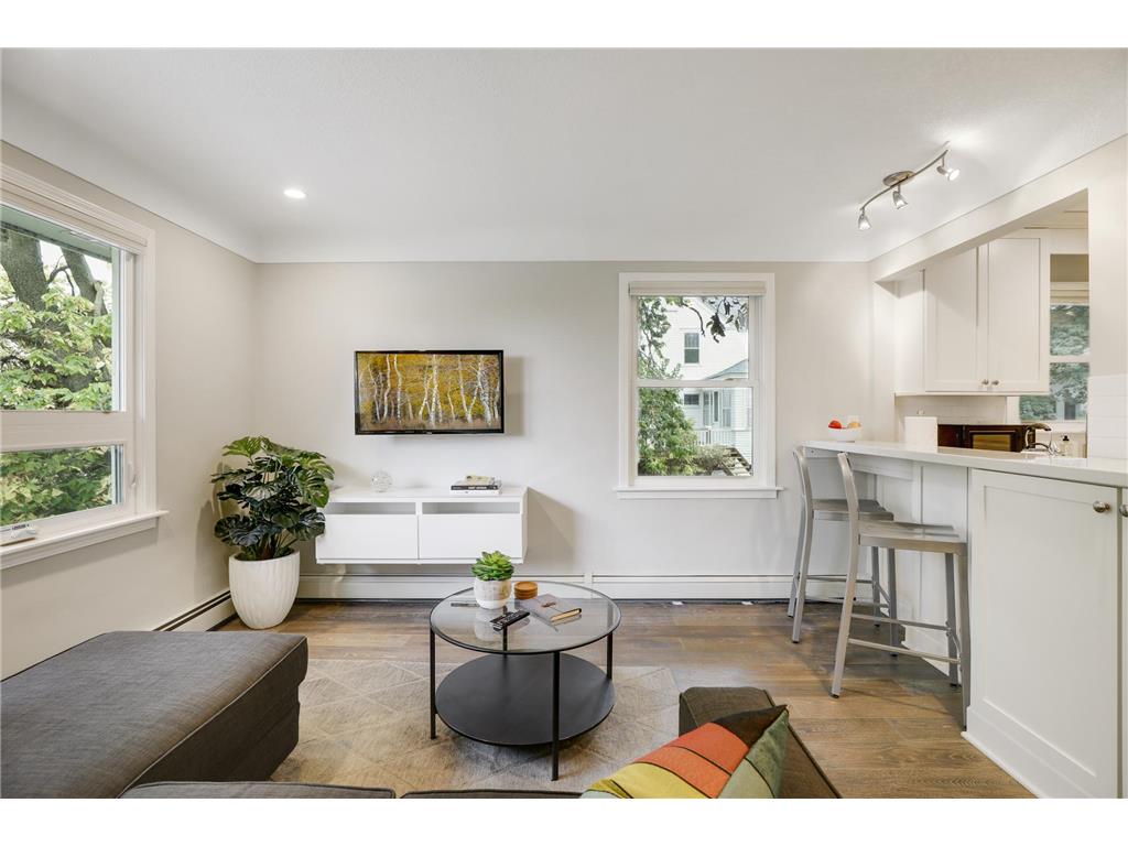 4214 Queen Avenue S Minneapolis MN 55410 7076186 image39