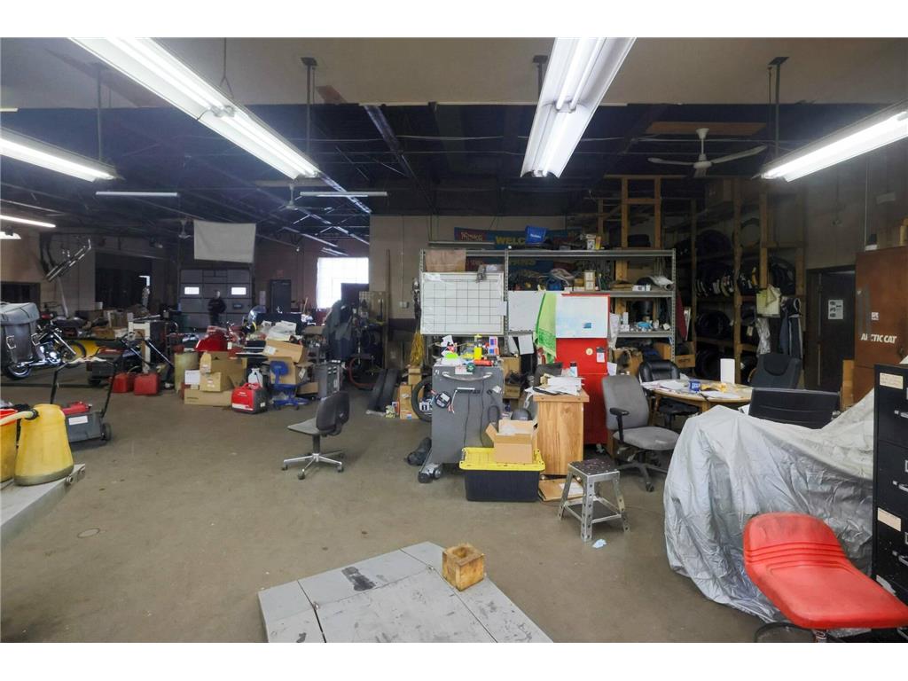 4215 E Lake Street Minneapolis MN 55406 6733677 image13