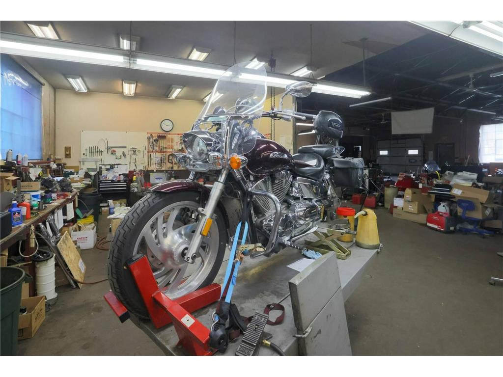 4215 E Lake Street Minneapolis MN 55406 6733677 image14