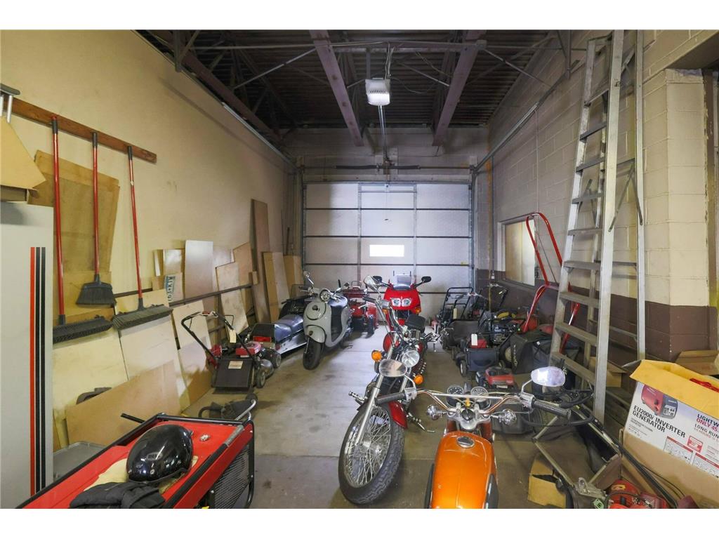 4215 E Lake Street Minneapolis MN 55406 6733677 image16