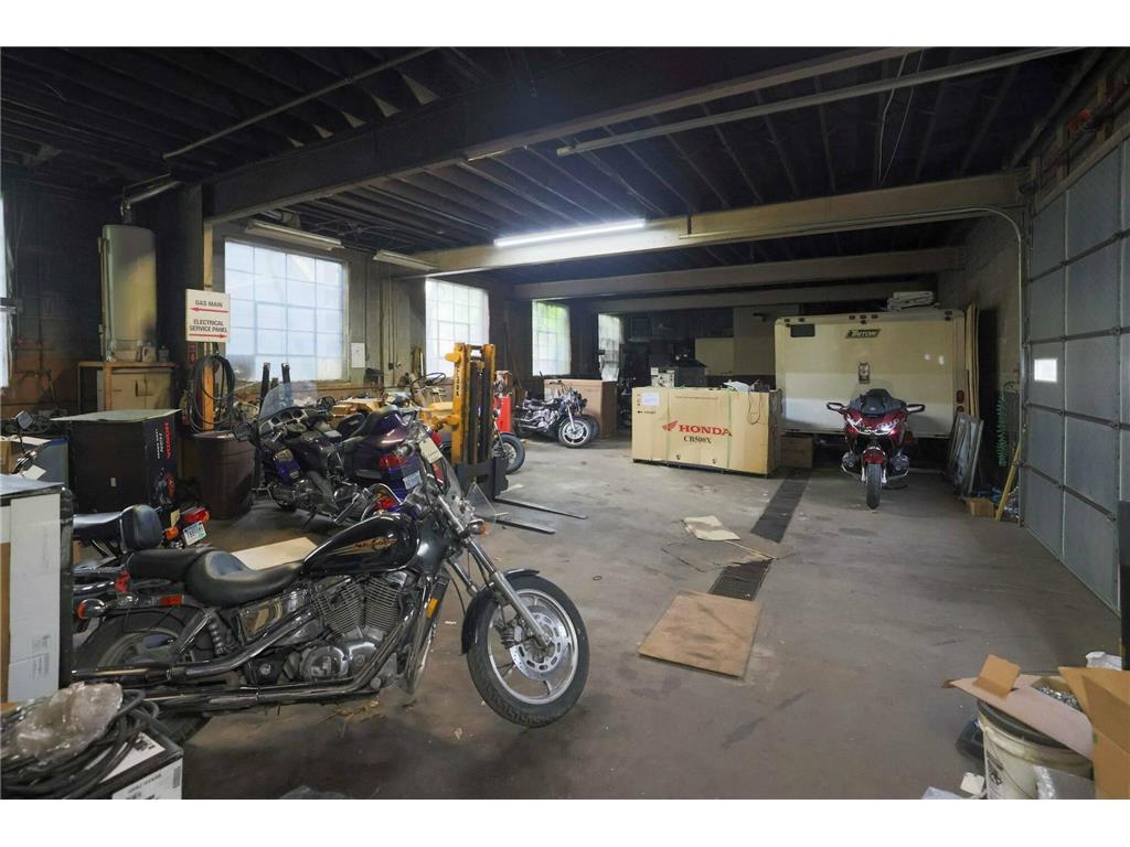 4215 E Lake Street Minneapolis MN 55406 7079559 image7
