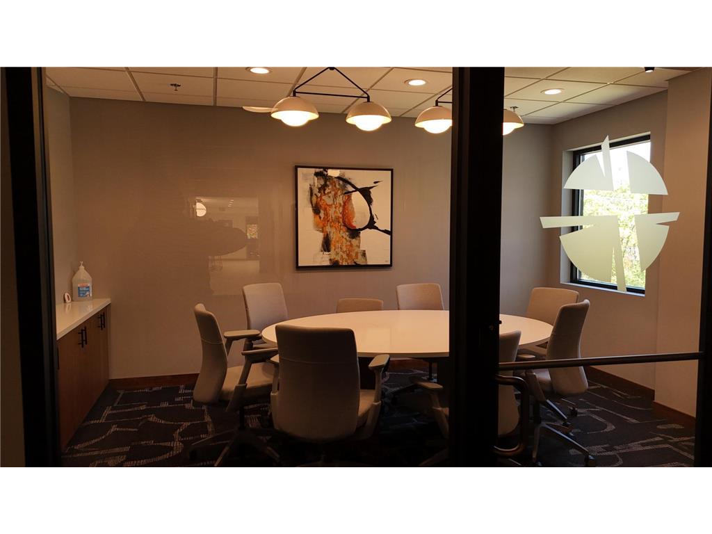 4215 Fairview Avenue Minnetonka MN 55343 6804239 image22