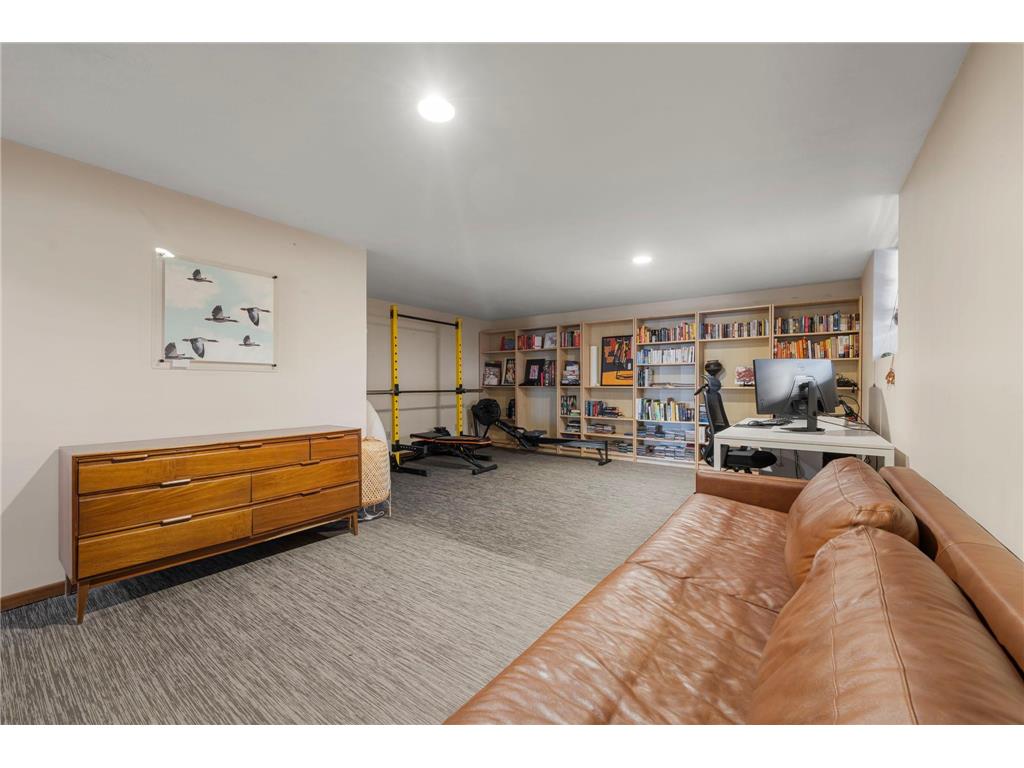 4216 Poplar Drive Golden Valley MN 55422 7011343 image29