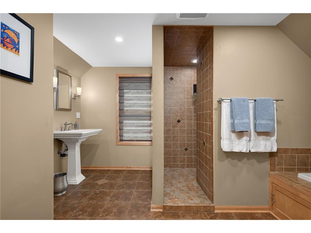 4216 Utica Avenue S Saint Louis Park MN 55416 7091081 image25