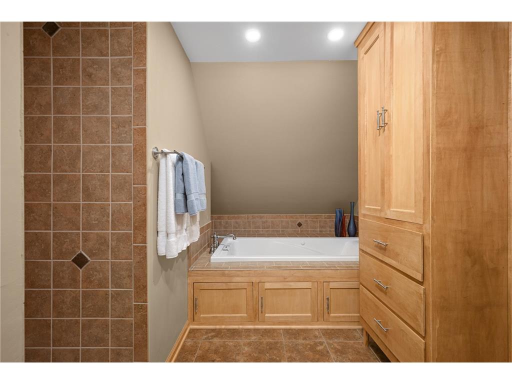 4216 Utica Avenue S Saint Louis Park MN 55416 7091081 image26