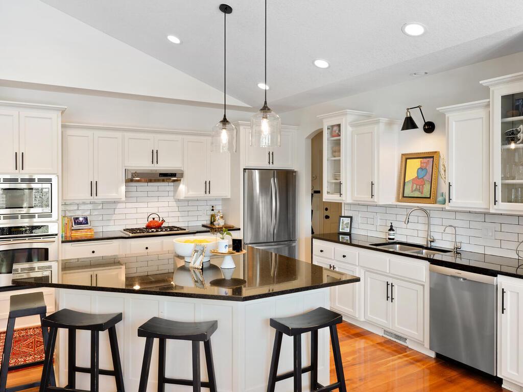 4216 Wilson Street Minnetonka MN 55345 7033844 image10
