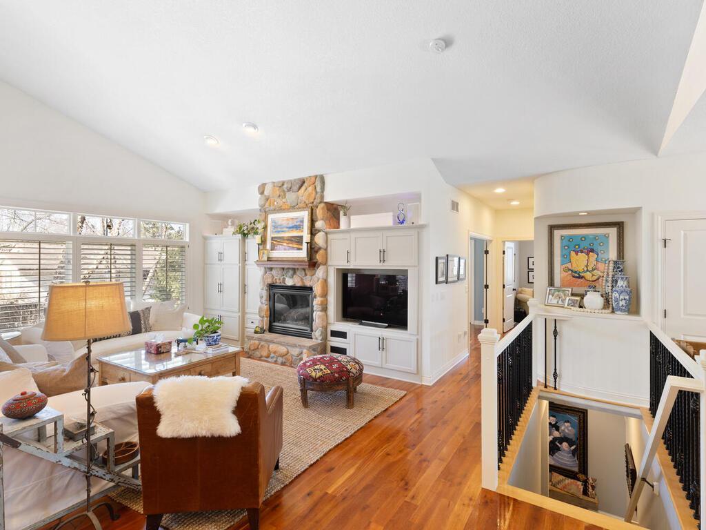 4216 Wilson Street Minnetonka MN 55345 7033844 image16