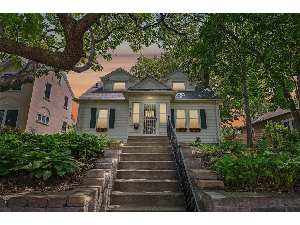 4219 2nd Avenue S Minneapolis MN 55409 7084165 image1