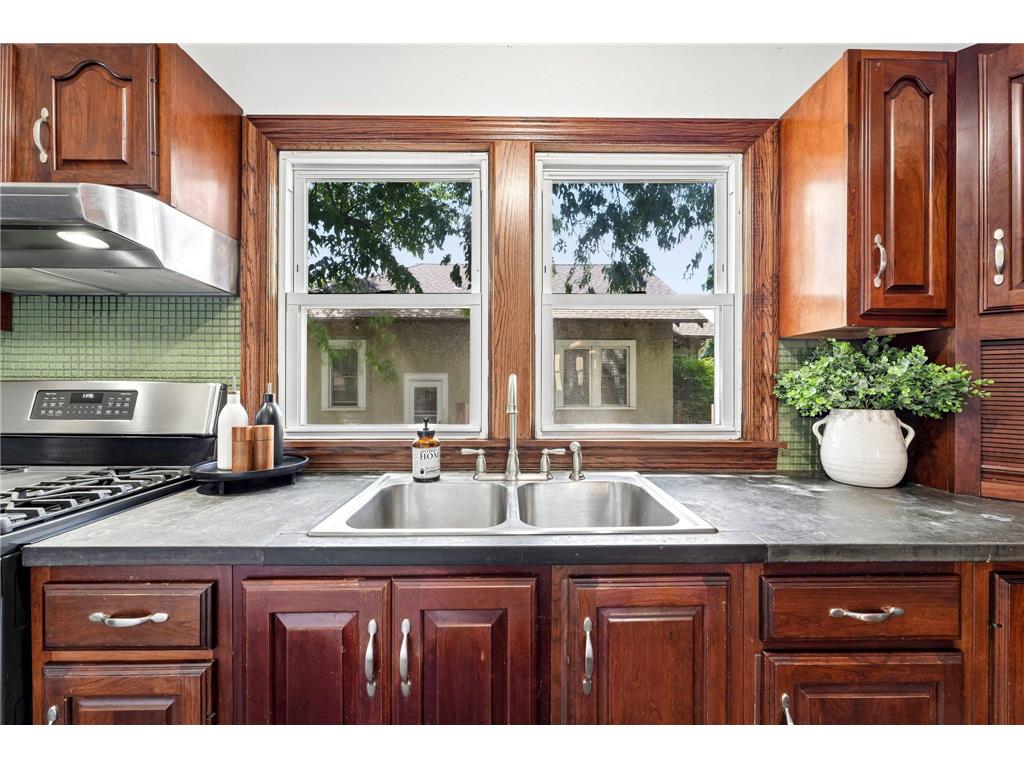 4219 2nd Avenue S Minneapolis MN 55409 7084165 image17