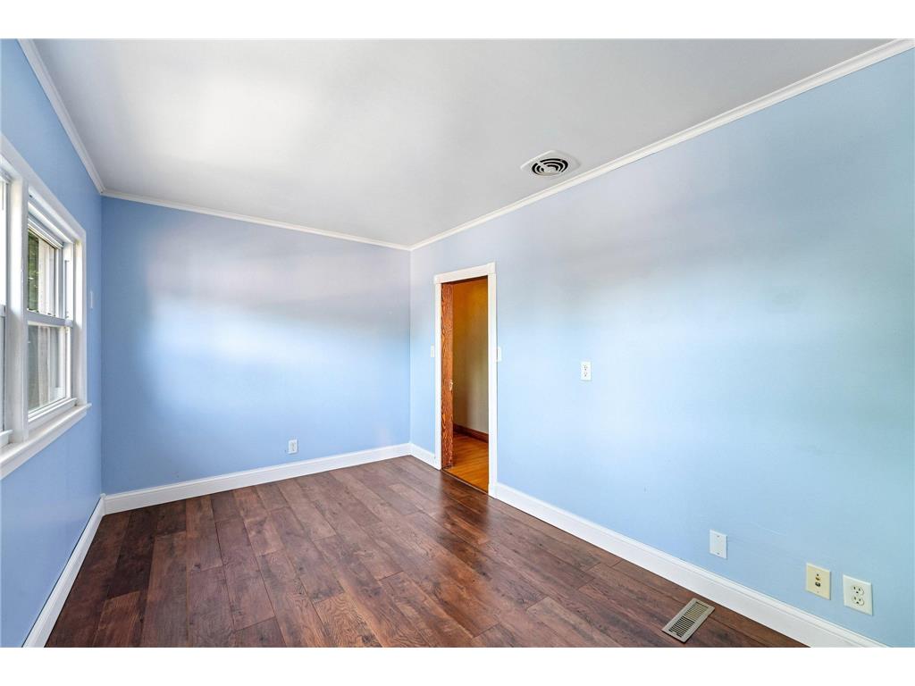 4219 2nd Avenue S Minneapolis MN 55409 7084165 image37