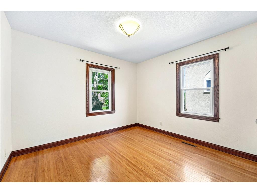 4219 2nd Avenue S Minneapolis MN 55409 7084165 image39