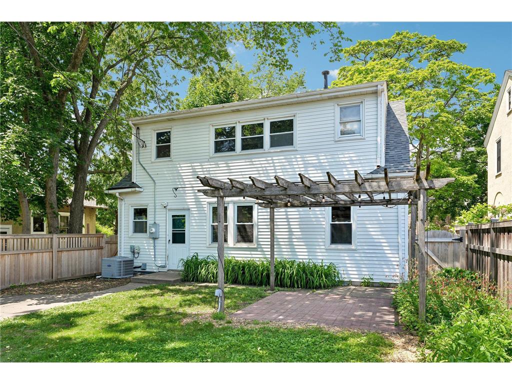 4219 2nd Avenue S Minneapolis MN 55409 7084165 image50