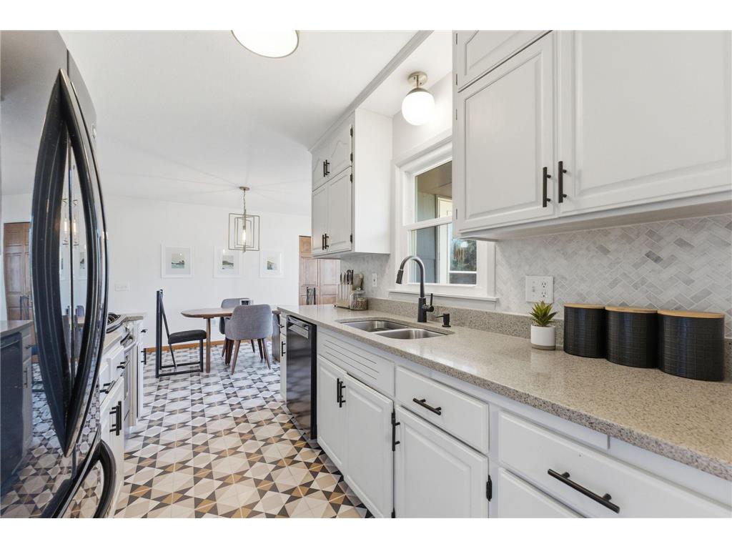 4219 66th Avenue N Brooklyn Center MN 55429 7062854 image21