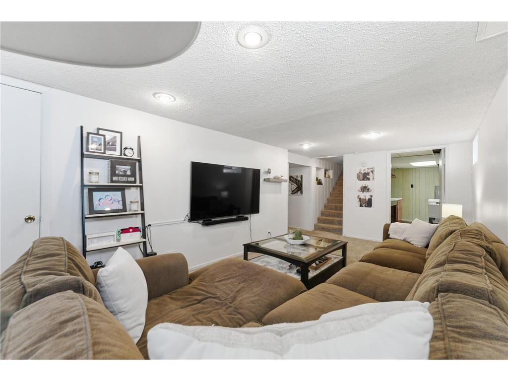 4219 66th Avenue N Brooklyn Center MN 55429 7062854 image29