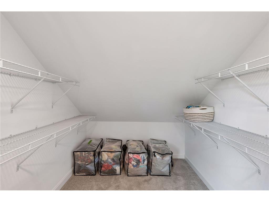 4219 Grand Avenue S Minneapolis MN 55409 7110612 image23
