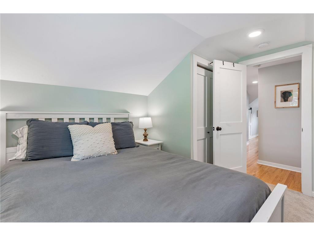 4219 Grand Avenue S Minneapolis MN 55409 7110612 image26