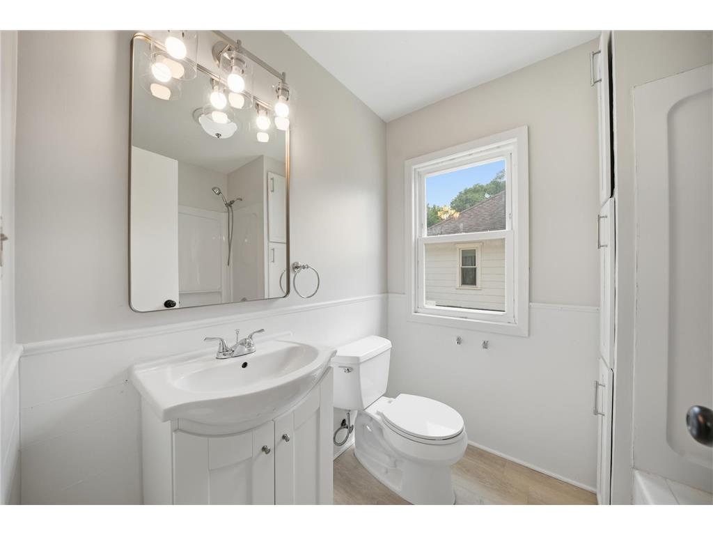 422 10th Avenue SE Rochester MN 55904 7103055 image8