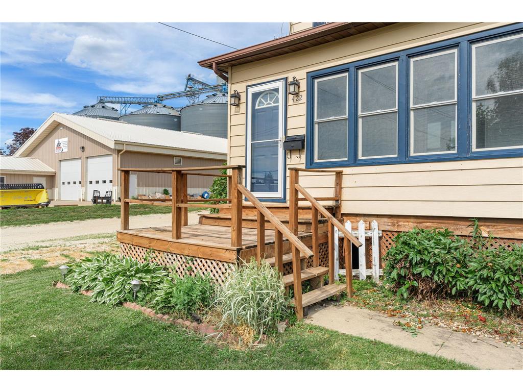422 1st Avenue SE Stewartville MN 55976 7094047 image2