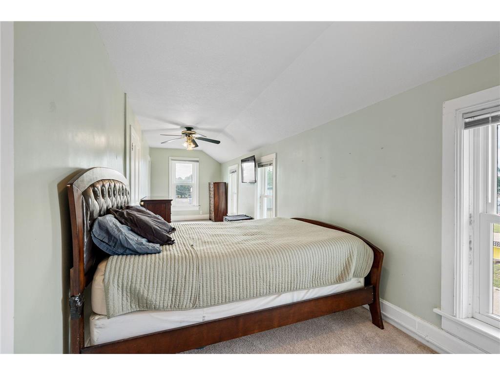 422 1st Avenue SE Stewartville MN 55976 7094047 image27