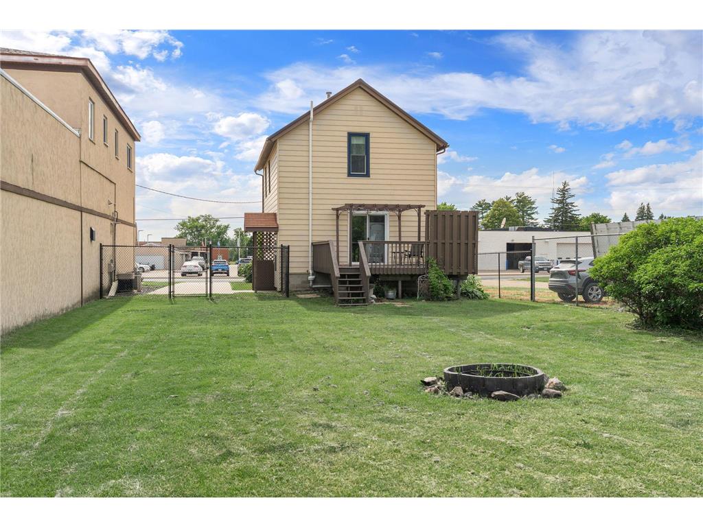422 1st Avenue SE Stewartville MN 55976 7094047 image4
