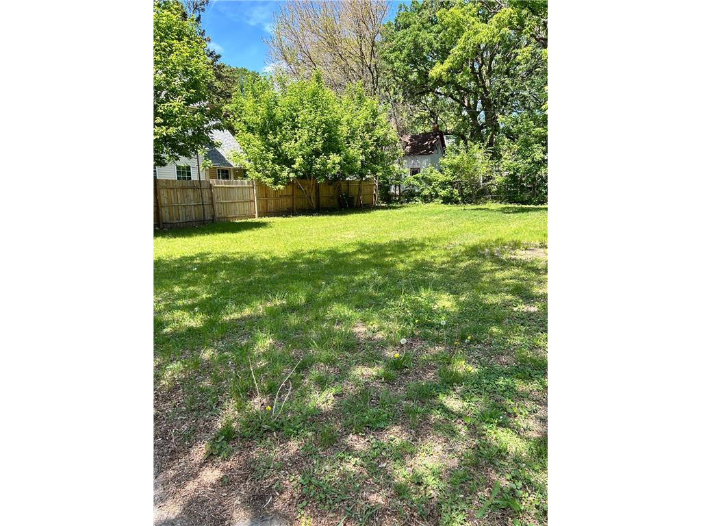 422 33rd Avenue N Minneapolis MN 55412 6724517 image3