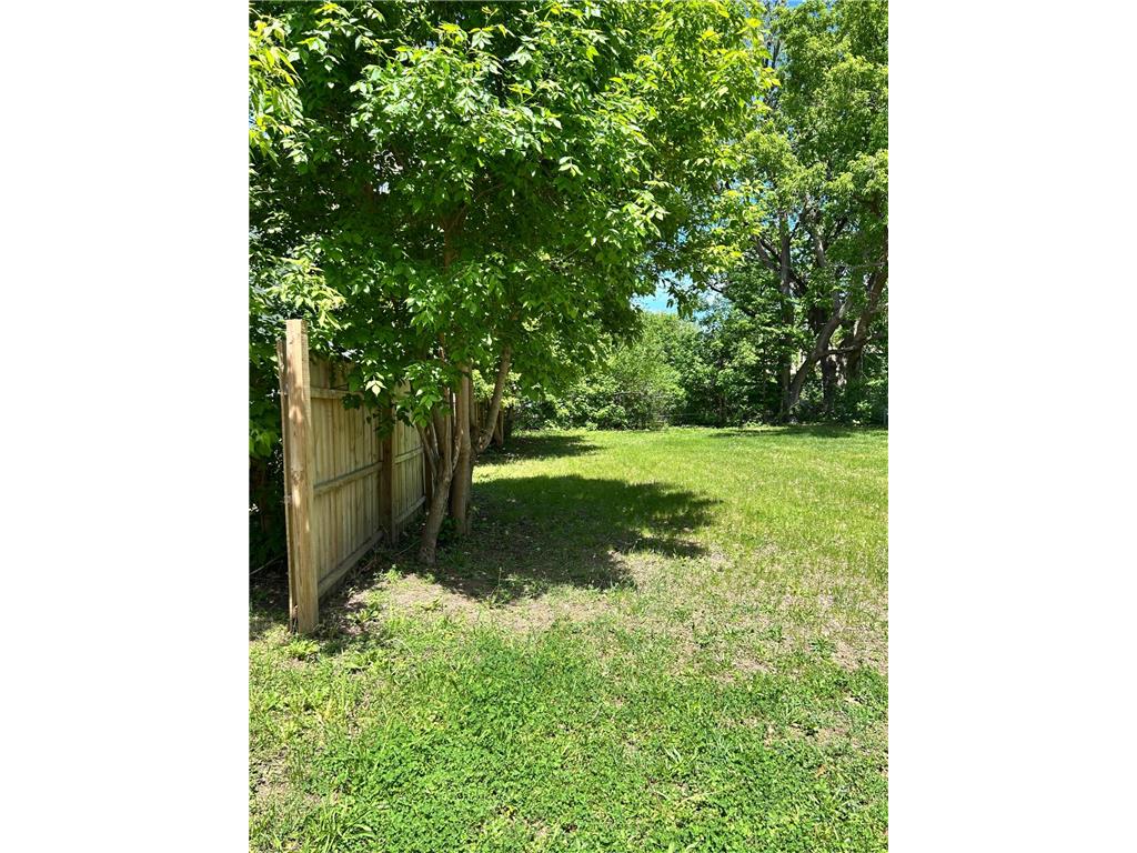 422 33rd Avenue N Minneapolis MN 55412 6724517 image5