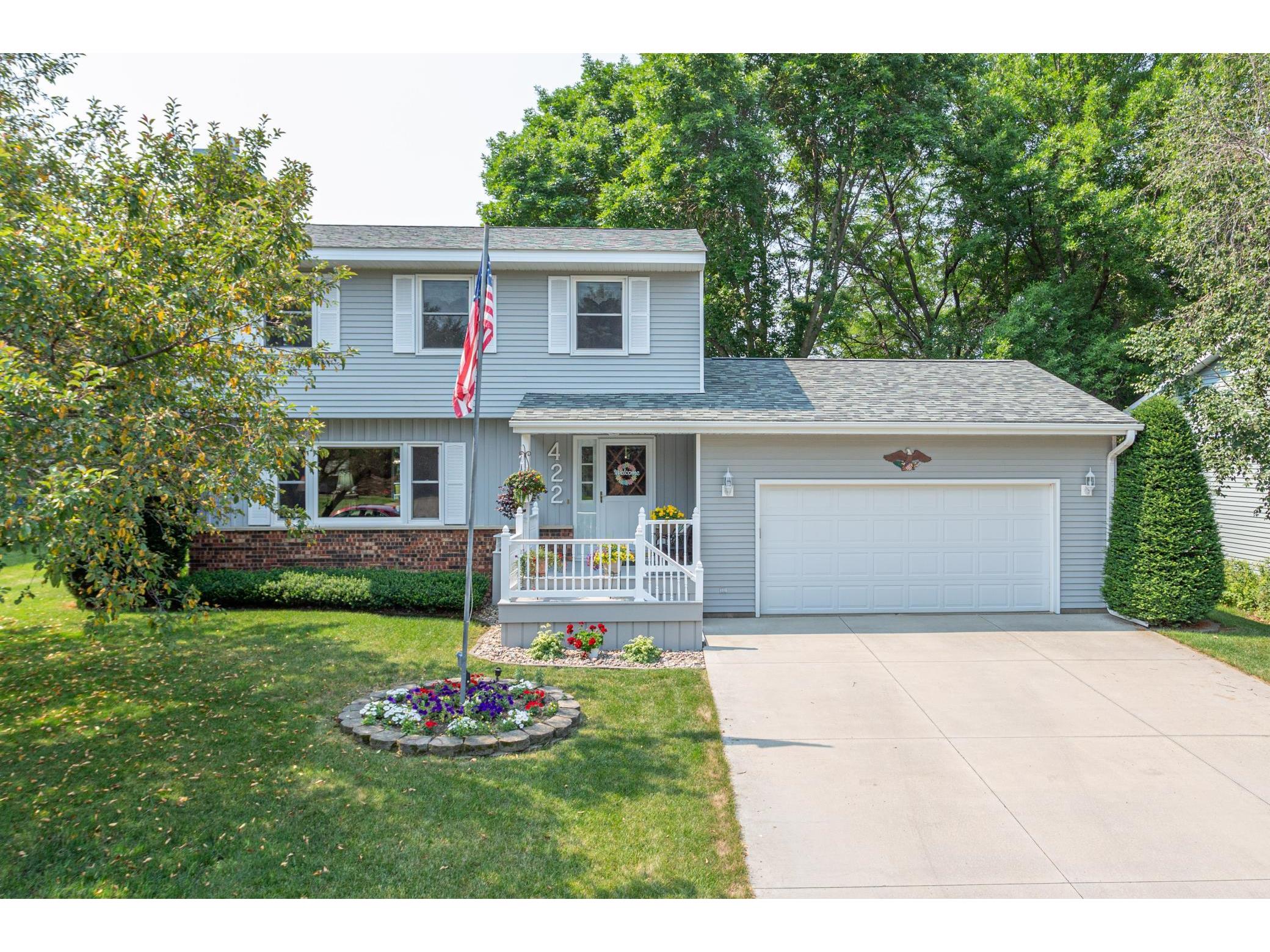 422 3rd Street SW, Eyota, MN 55934 MLS 6019865 Edina Realty