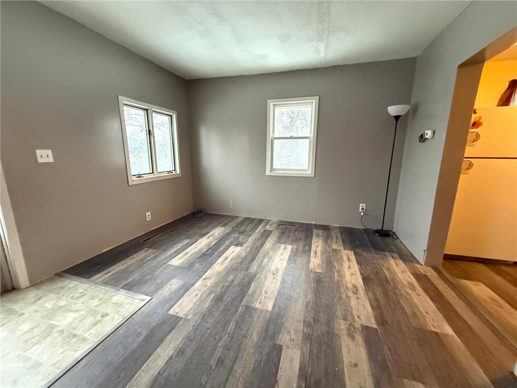 422 Arnold Avenue S Thief River Falls MN 56701 6808354 image11