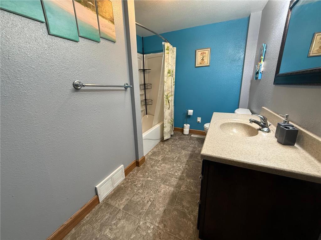 422 Arnold Avenue S Thief River Falls MN 56701 6808354 image15