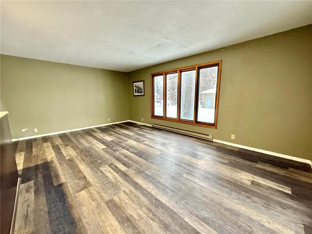 422 Arnold Avenue S Thief River Falls MN 56701 6808354 image3