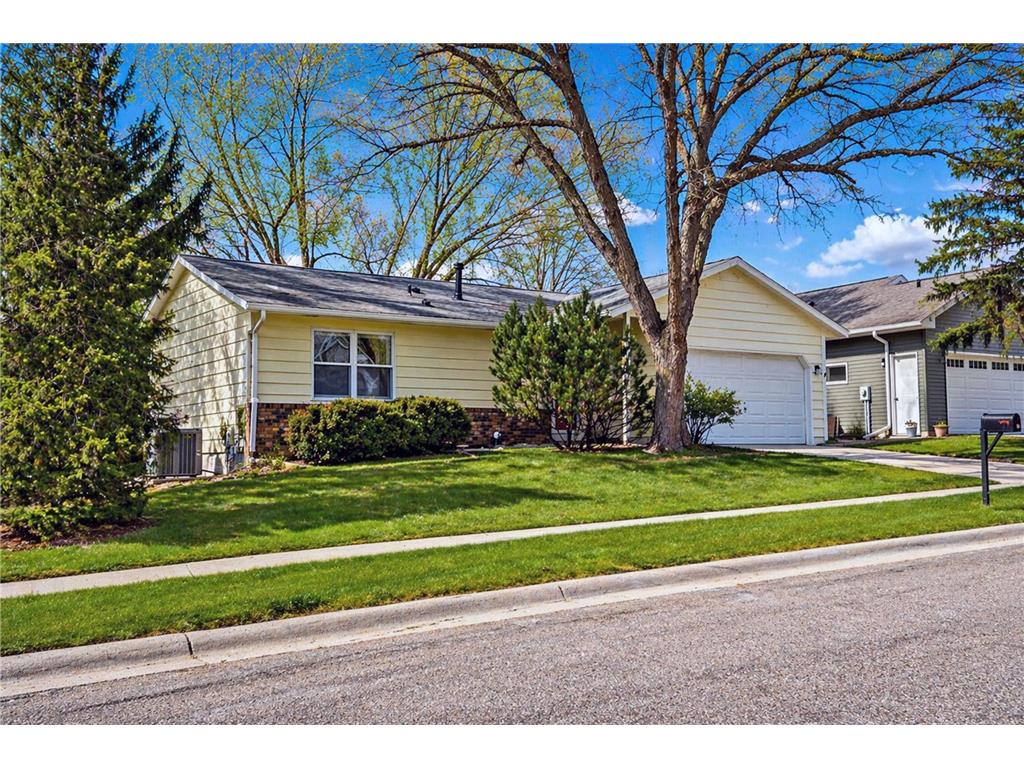 422 Chalet Drive NW Rochester MN 55901 7061453 image1
