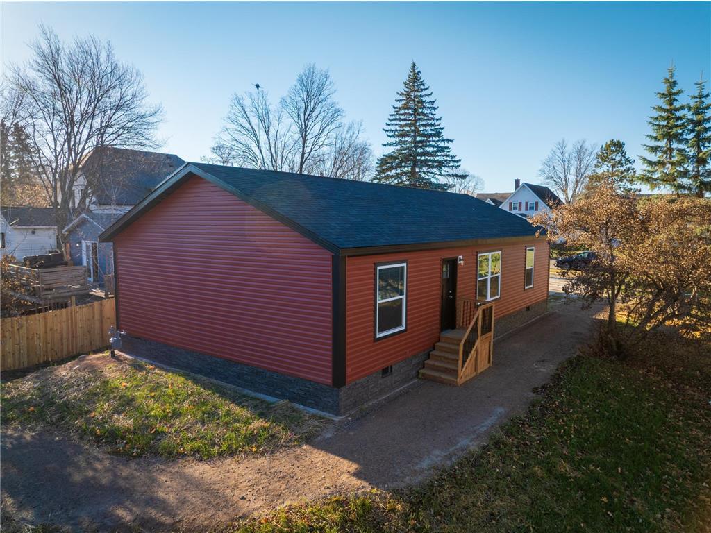 422 Court Avenue N Sandstone MN 55072 6816763 image1