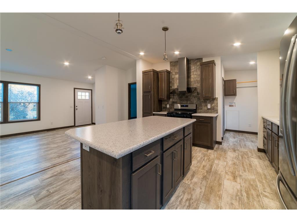 422 Court Avenue N Sandstone MN 55072 6816763 image20