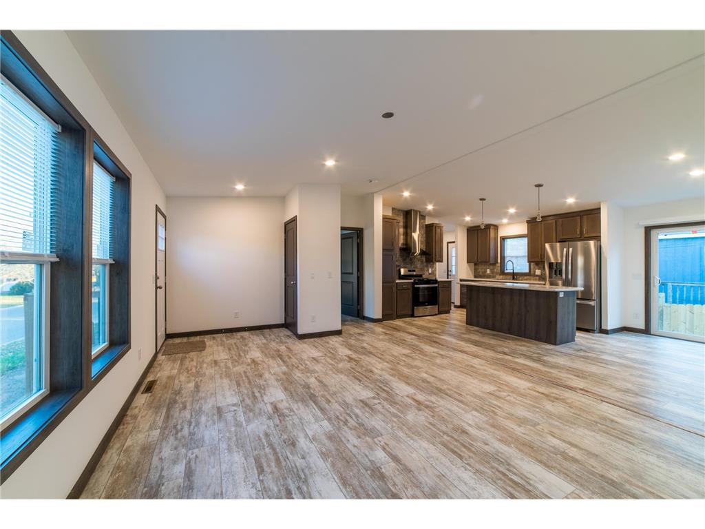 422 Court Avenue N Sandstone MN 55072 6816763 image22