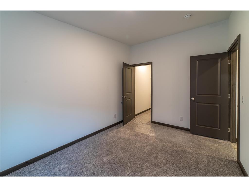 422 Court Avenue N Sandstone MN 55072 6816763 image33