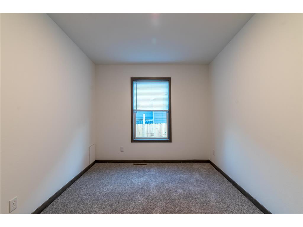 422 Court Avenue N Sandstone MN 55072 6816763 image41