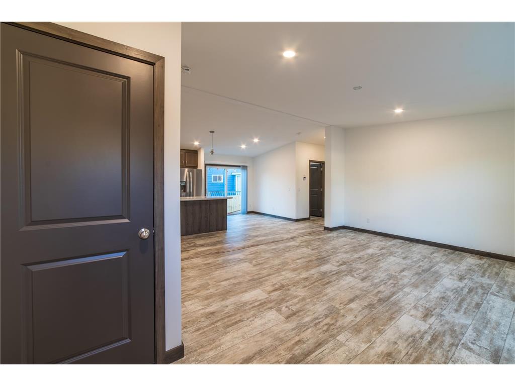 422 Court Avenue N Sandstone MN 55072 6816763 image6