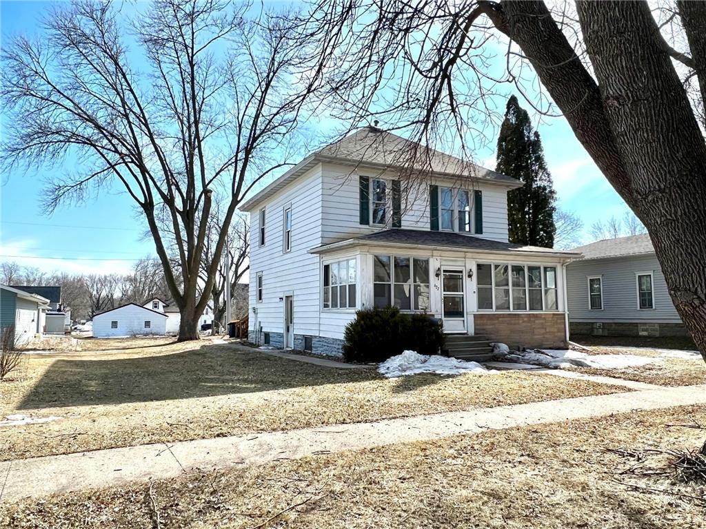 422 E 9th Street, Blue Earth City Twp, MN, 56013 MLS 6349817 Edina